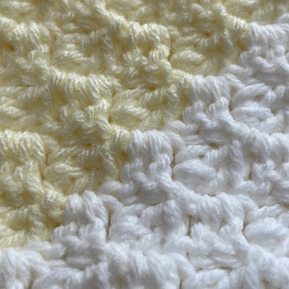Crocheted Baby Blanket by Trudy - Picture 3 of 4